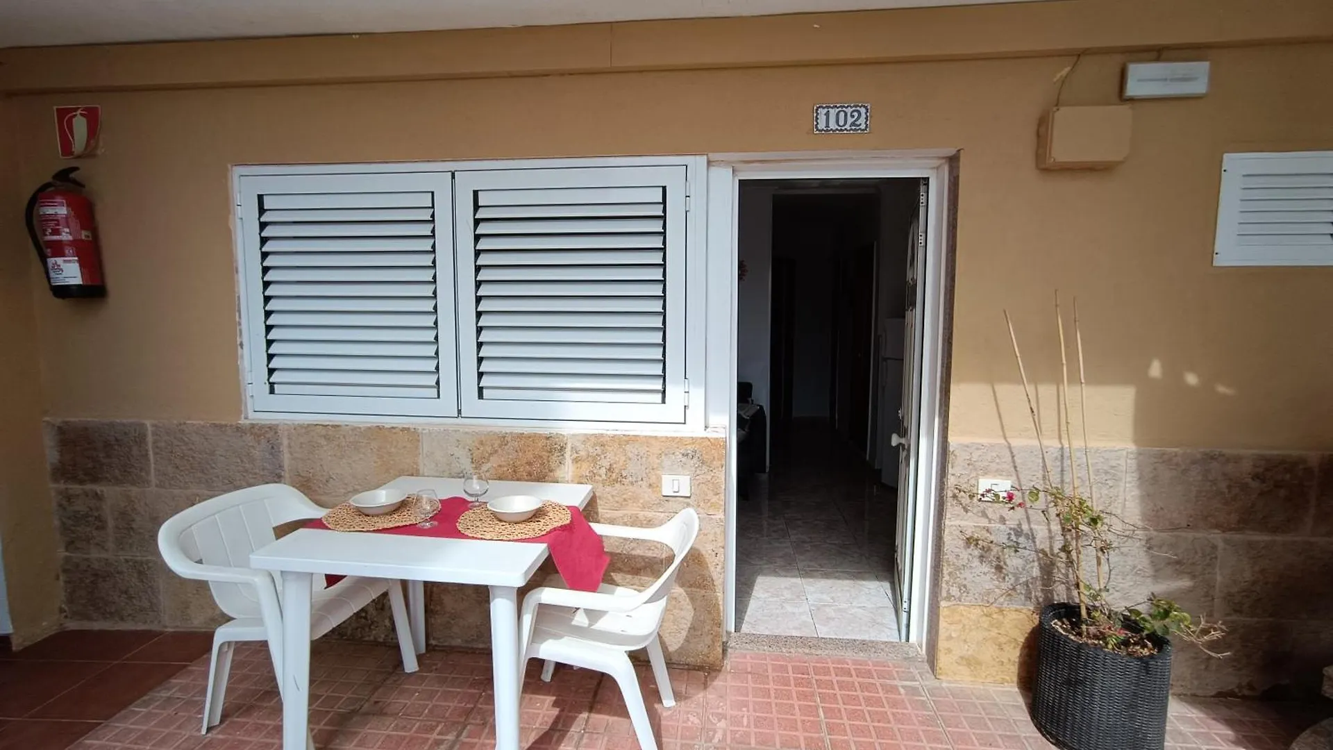 San Agustin Ocean Breeze Apartment 0*, San Agustin (Gran Canaria) Spain
